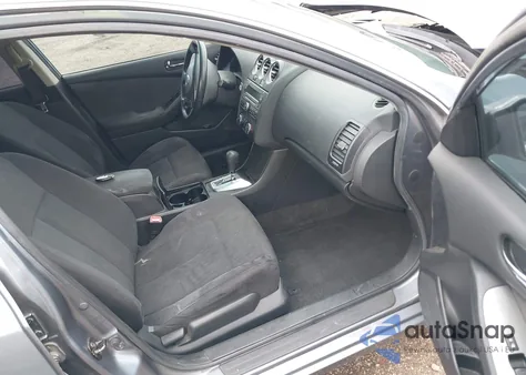 2010 Nissan Altima 2.5 S z USA, uszkodzony, nr VIN 1N4AL2AP9AN553758